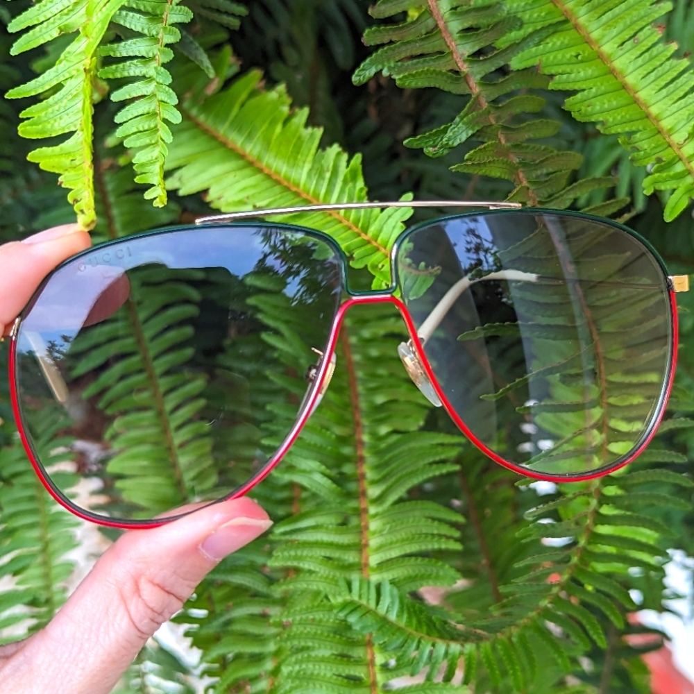 Gucci GG0440S Aviator Sunglasses Gold Green Red Excellent Oversized Retro